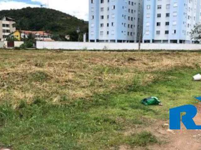 Vende-se | terreno | martim de sá.