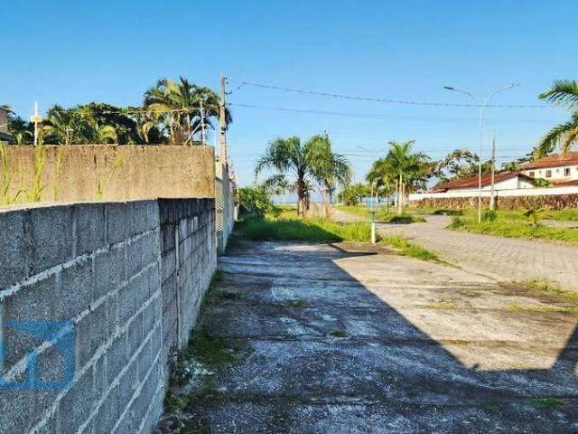 Terreno à Venda em Caraguatatuba