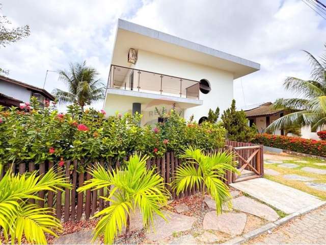 Casa duplex à venda, 5/4, suítes, 300 e 325M2, piscina, varandas, Abrantes - Camaçari/BA.