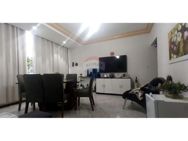 Apartamento excelente à venda, 3/4, suíte, 85M2,  elevador, Barra - Salvador/ BA.