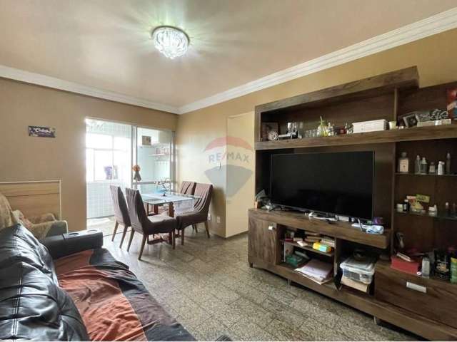 Apartamento excelente à venda, 2/4 e 76M2, nascente, varanda, elevador, Matatu, SSA/BA.