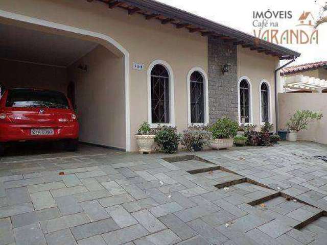 Casa com 3 dormitórios à venda, 199 m² por R$ 700.000,00 - Vila Coqueiro - Valinhos/SP