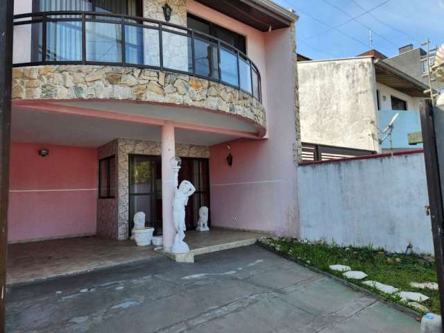 Casa com 3 quartos à venda na Rua Antônio Alves Correia, 1001, Centro, Guaratuba, 167 m2 por R$ 590.000