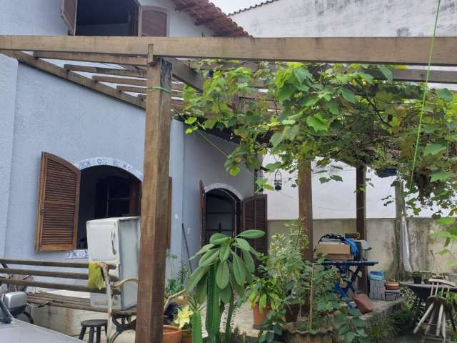 Casa a Venda no Centro de Paraty RJ.