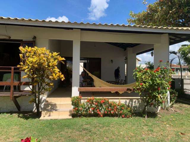 Casa para Venda em Lauro de Freitas, Vilas do Atlântico, 3 dormitórios, 1 suíte, 4 banheiros, 5 vagas