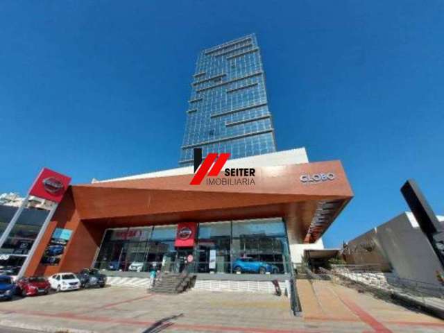 Conjunto comercial no centro do estreito / Sala para alugar 32,64m²