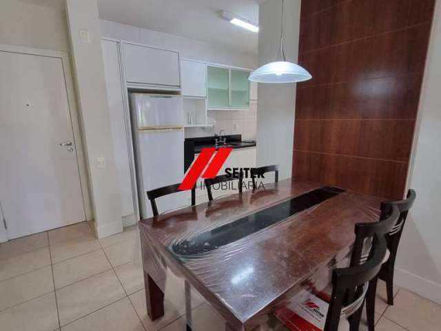 Apartamento à venda com 3 dormitórios no Pantanal em Florianópolis