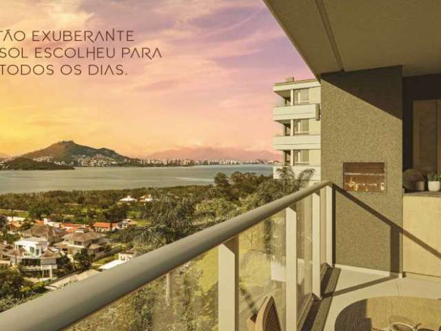 Apartamento a venda de 3 dormitorios com 2 suites no bairro cacupé