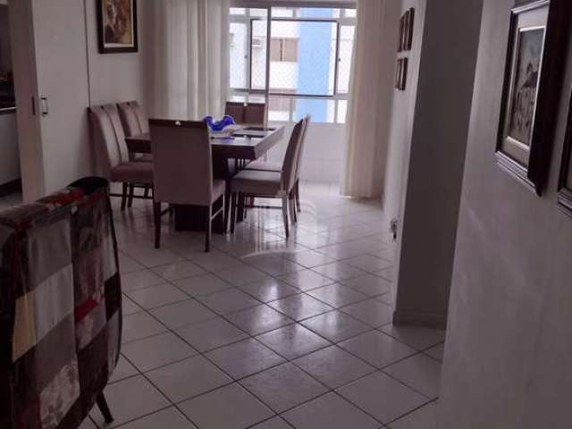 Apartamento na Avenida Brasil, com 02 dormitórios e Vista MAR, 200 metros da Praia