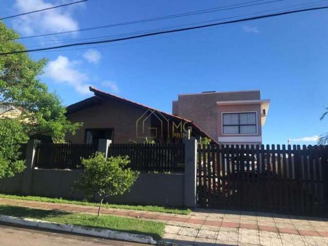 Casa 05 dormitórios em loteamento planejado Moinho do Rio Vermelho, Florianópolis, SC