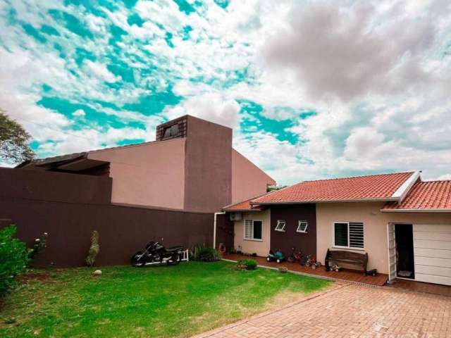 Casa com 3 dormitórios à venda, 96 m² por R$ 450.000,00 - Brasmadeira - Cascavel/PR