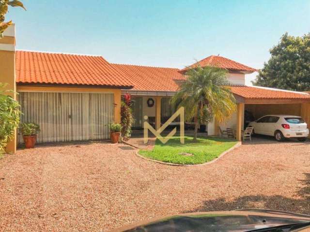 Casa com 4 dormitórios à venda, 300 m² por R$ 1.790.000,00 - Country - Cascavel/PR