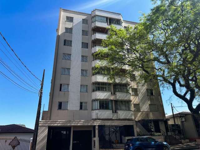 Apartamento com 1 suíte + 2 dormitórios à venda, 74 m² por R$ 420.000 - Centro - Cascavel/PR