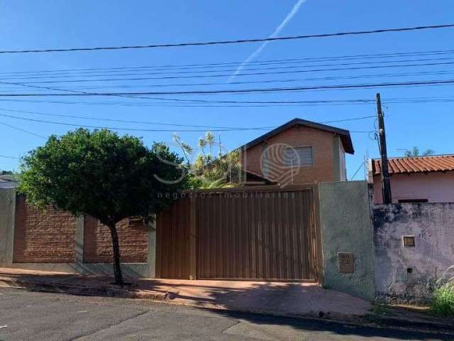 Casa com 2 quartos à venda no Centro, Araraquara , 300 m2 por R$ 450.000