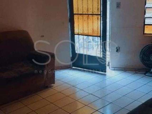 Vende-se casa no Bairro Cecap