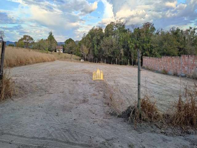 Terreno em Esmeraldas