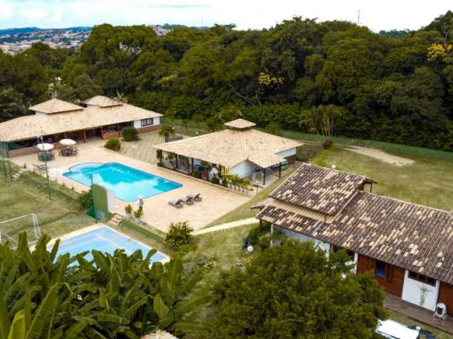 Sítio de Altíssimo Padrão à Venda no Condomínio Nossa Fazenda em Esmeraldas - 5.000m² por R$3.950.000,00