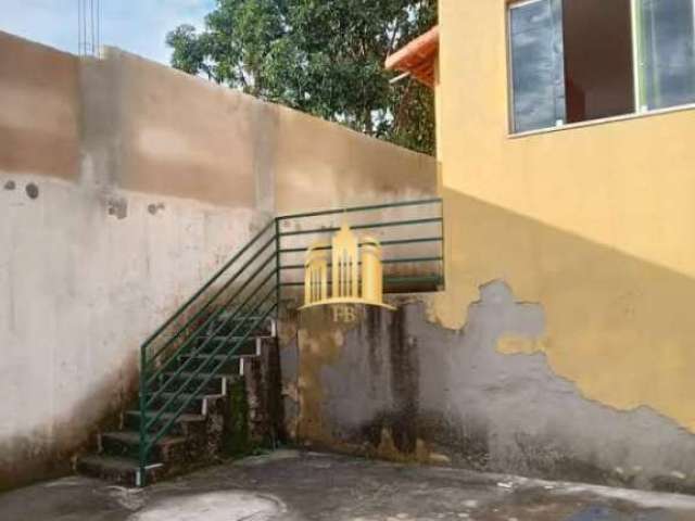 Imperdível casa à venda em Esmeraldas-MG, bairro Melo Viana. 3 quartos, 1 suíte, 1 sala, 2 banheiros, 2 vagas, 80m².