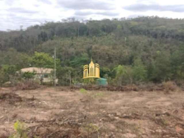 Oportunidade Imperdível! Terreno de 2.700,00 m² à Venda no Condomínio Córrego da Cachoeira - Esmeraldas, MG