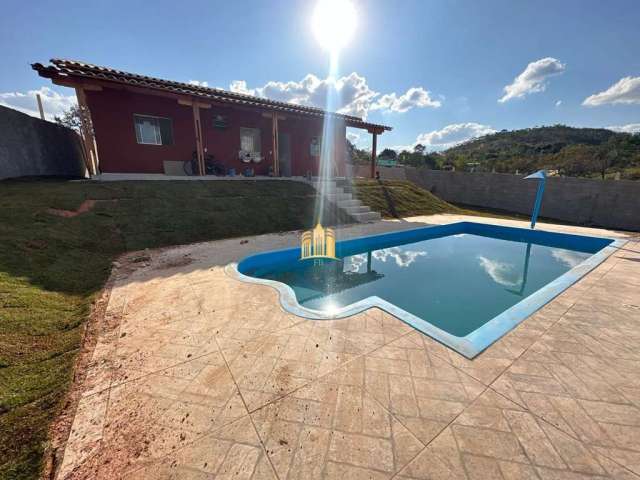 Sítio à Venda em Dumaville, Esmeraldas - 3 quartos com piscina