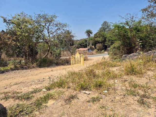 Terreno à Venda em Tropeiros, Esmeraldas - Oportunidade Comercial por R$120.000