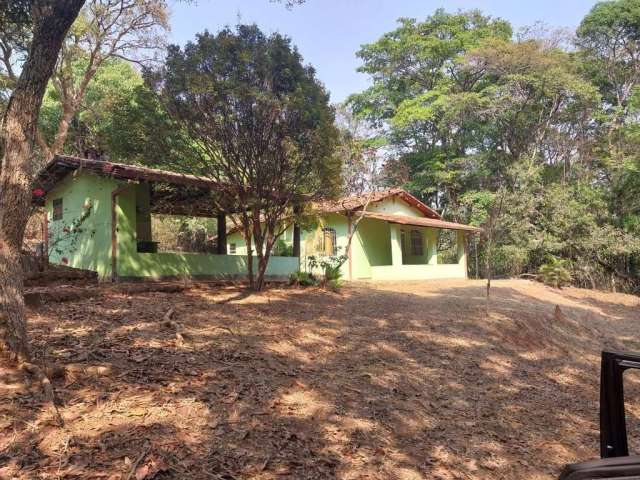 Sítio à Venda em Granjas Santa Helena, Pimentas - Betim/MG | 3.690m² por R$480.000