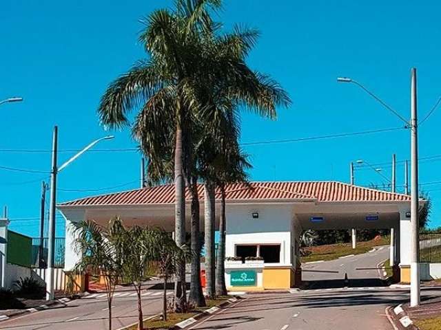 Condomínio Reserva Santa Anna   Preço R$ 2.350.000,00  Projeto Maises Roberto   Casa com 247m2 sendo. •	3 Suítes com varanda.  •	Aquecedor solar com backup elétrico.  •	Lavabo piso porto Belo.  •	Escr