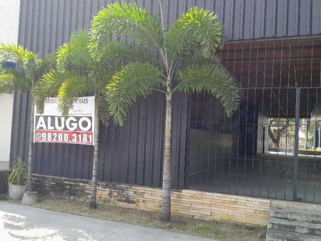 Alugo ponto comercial casa forte