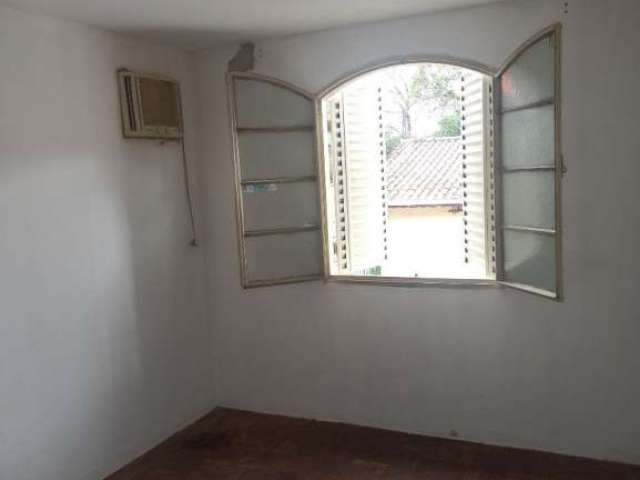 Vendo casa + ponto comercial jardim uira boa localização, proximo do aeroporto.