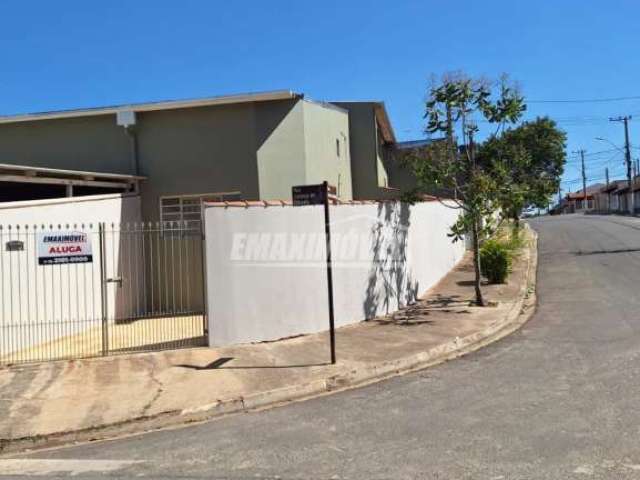 Casa em Bairros em Araçoiaba da Serra