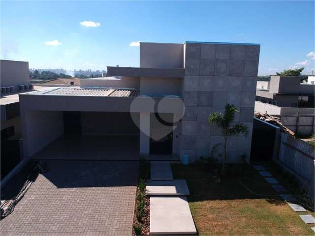 Casa com 3 quartos à venda em Residencial Tamboré - SP