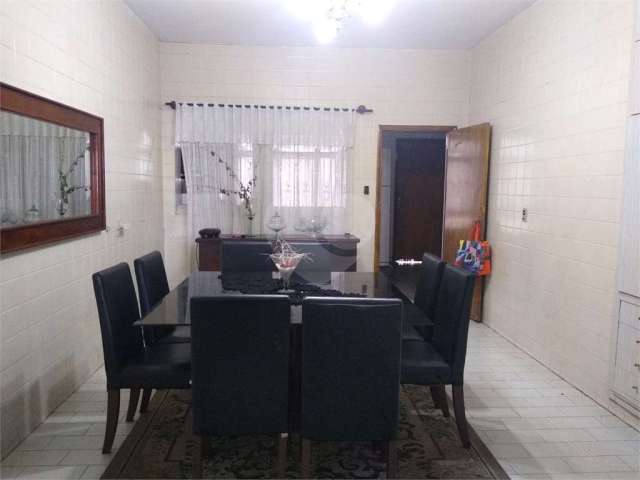 Casa com 4 quartos à venda em Vila Cardia - SP