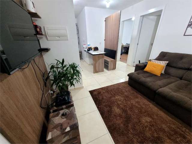 Apartamento com 2 quartos à venda em Jardim Ferraz - SP