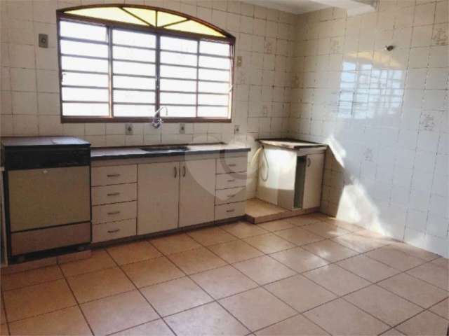 Casa com 3 quartos à venda em Vila Falcão - SP