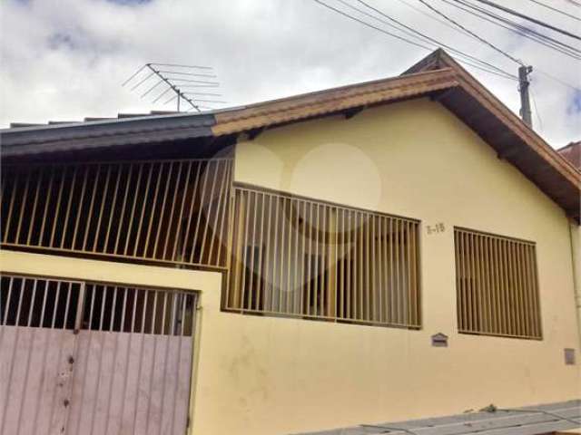 Casa com 4 quartos à venda em Vila Falcão - SP