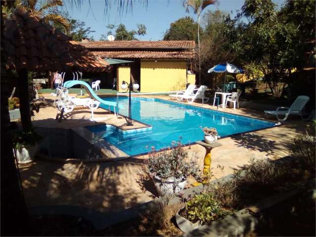 Casa com 6 quartos à venda em Vale Do Igapó - SP