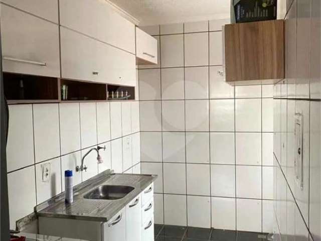 Apartamento com 2 quartos à venda em Jardim Marilu - SP