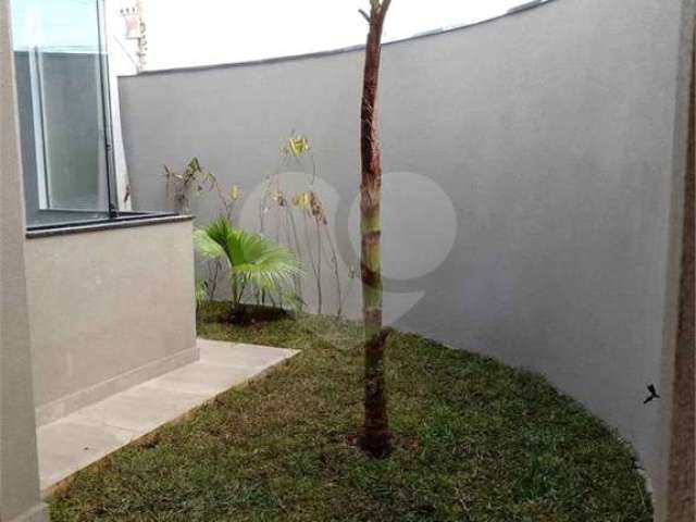 Casa com 2 quartos à venda em Parque Viaduto - SP