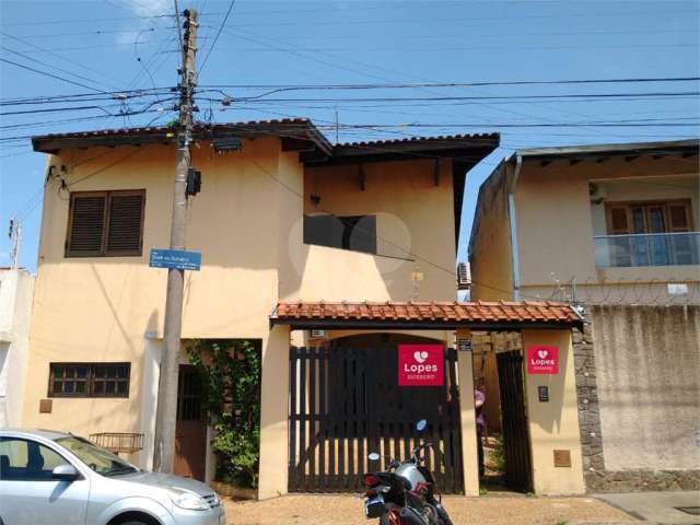 Casa com 3 quartos à venda em Vila São João Da Boa Vista - SP