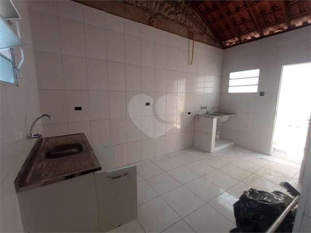 Casa com 2 quartos à venda em Vila Seabra - SP