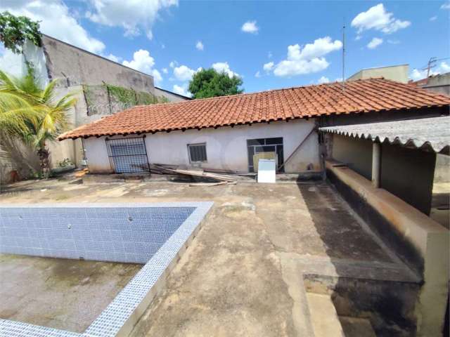 Casa com 3 quartos à venda em Residencial Parque Granja Cecília A - SP