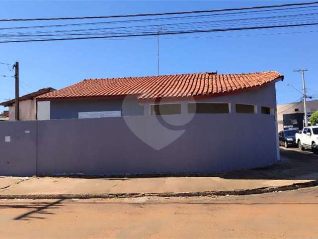 Casa com 3 quartos à venda em Pousada Da Esperança I - SP