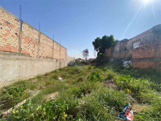 Terreno à venda em Parque Vista Alegre - SP