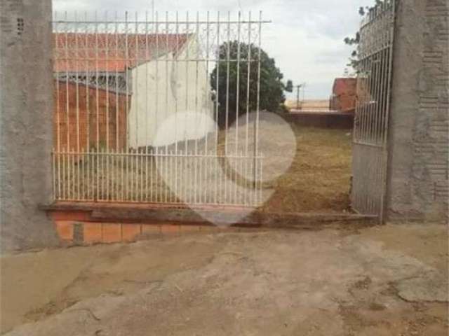 Terreno à venda em Jardim Andorfato - SP