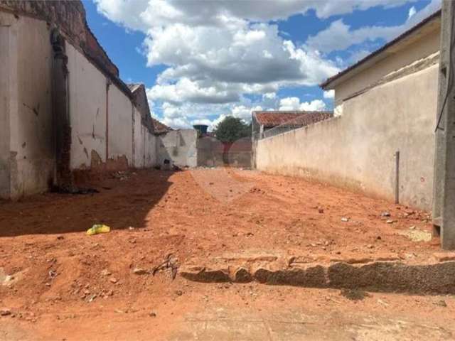 Terreno à venda em Vila Souto - SP