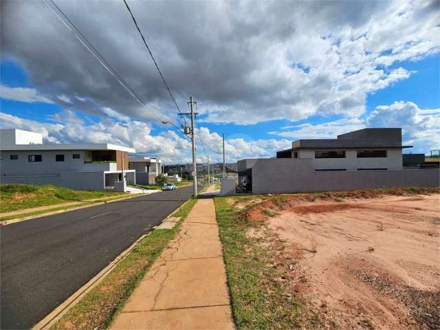 Loteamento à venda em Jardim Marília - SP