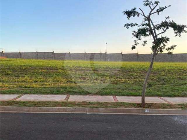 Terreno à venda em Jardim Estoril - SP