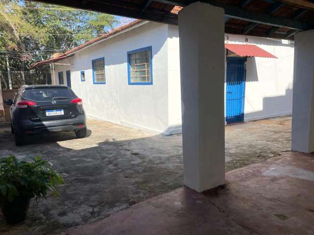 Casa com 3 quartos à venda ou para locação em Vila São João Da Boa Vista - SP