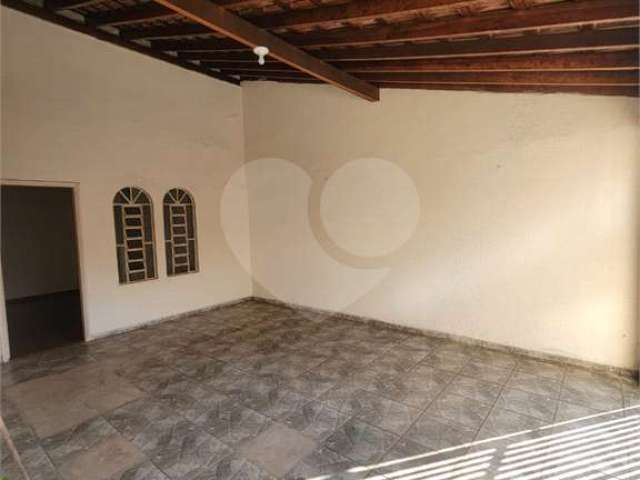 Casa com 3 quartos para locação em Jardim América - SP