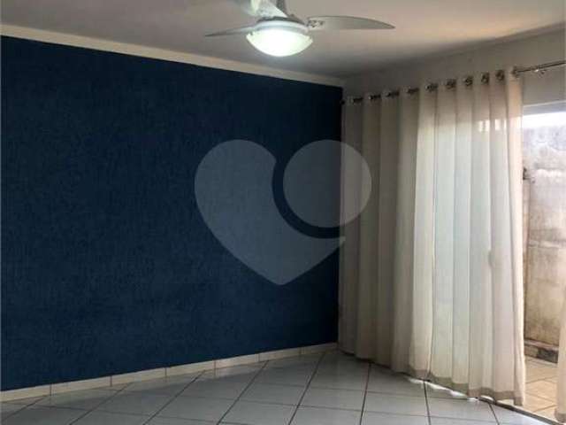 Casa com 2 quartos à venda em Núcleo Habitacional Mary Dota - SP